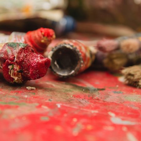 Why Every Oil Painting Needs Varnish and How to Apply It Without Ruining the Artwork